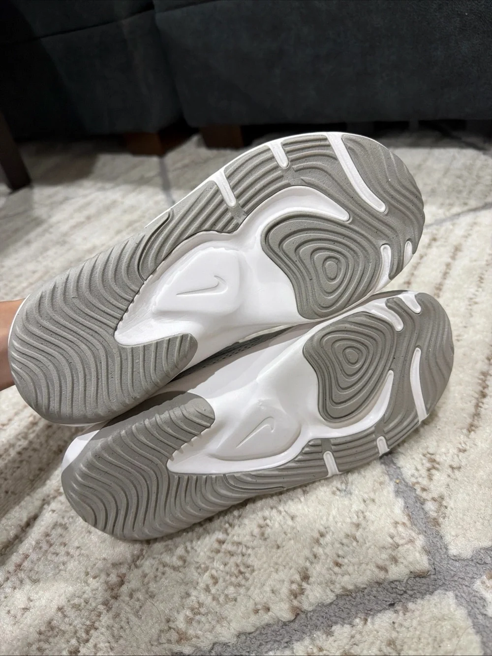 Nike Legend Essential 3 Next Nature White Grey Running Shoes Women’s Size 7